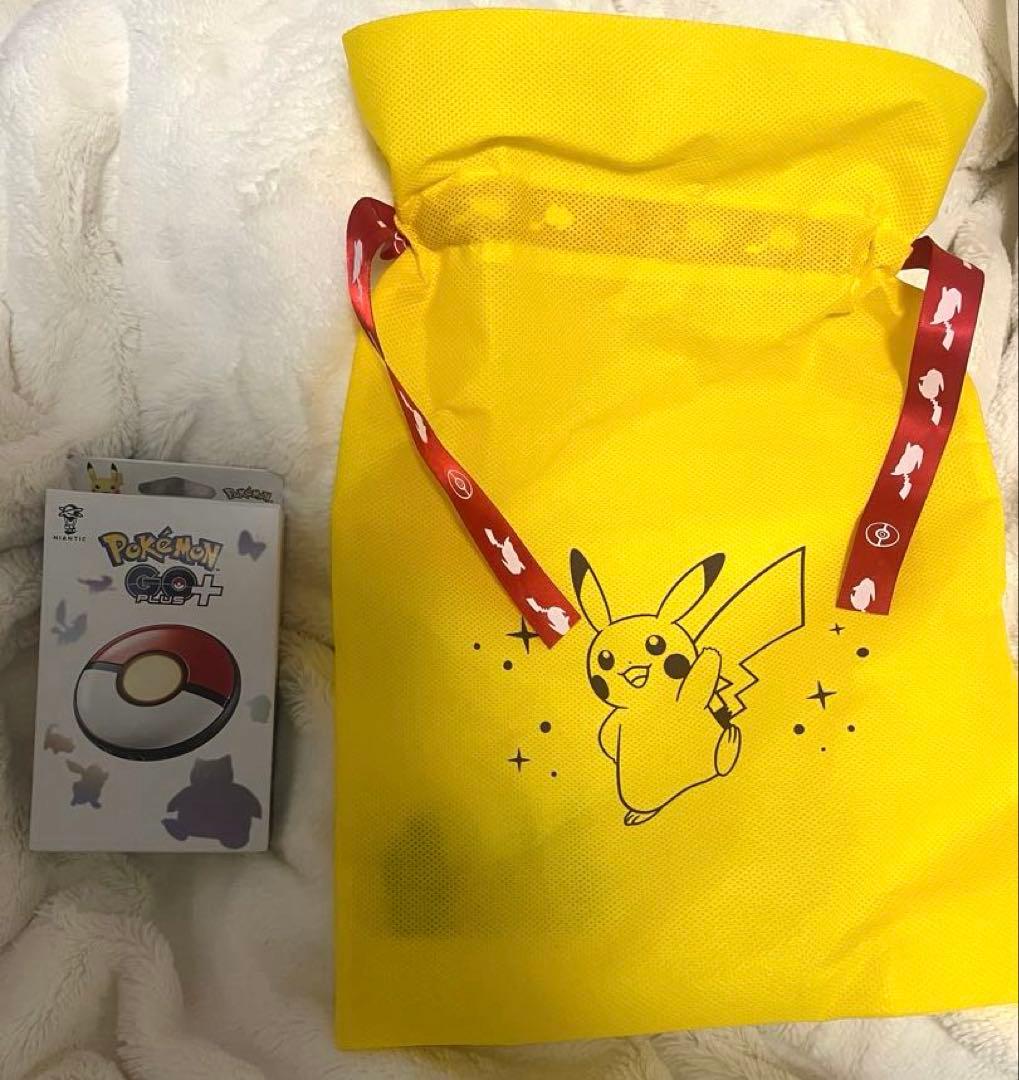 新品　Pokemon GO Plus + ポケモンGO プラスプラス　ピカチュウ