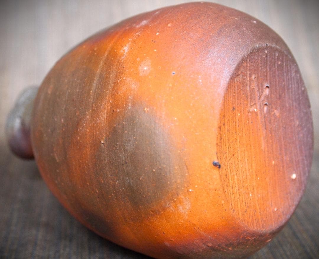 人気作家★中村和樹【師：中村真・中村六郎】★備前【窯変】徳利２★共箱・布