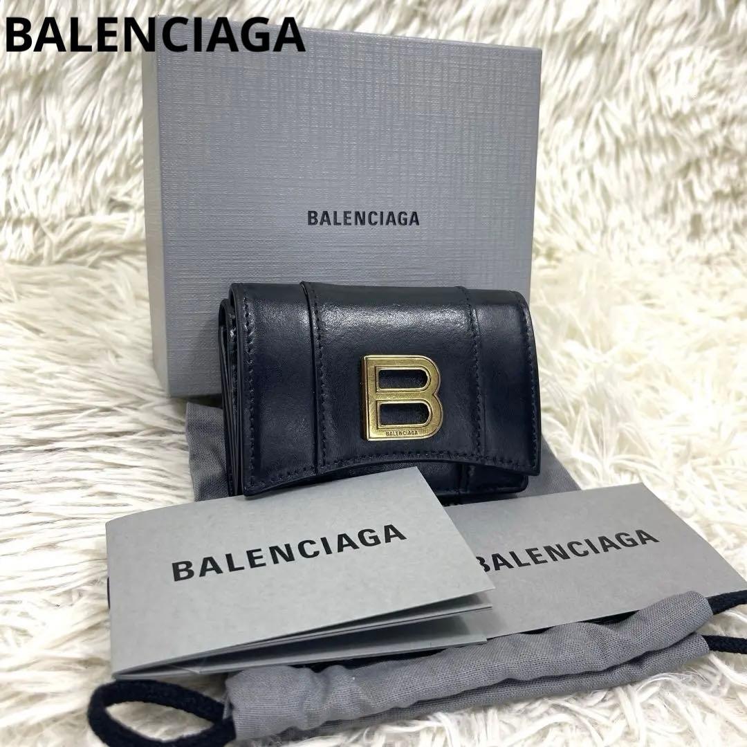 美品‼️ バレンシアガ　三つ折り財布　ロゴ金具　ゴールド金具　レザー　ブラック