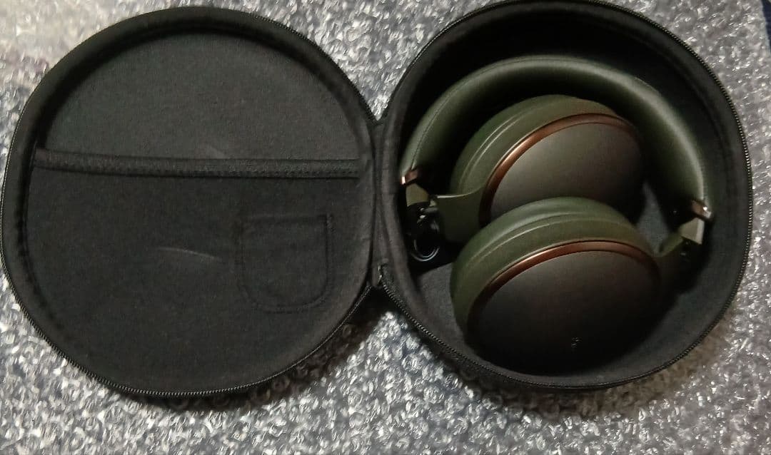 ワイヤレスステレオヘッドホン RP-HD600N