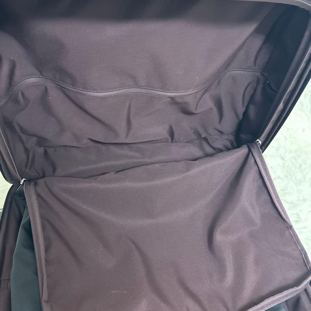 【美品】コーチ　キャリーケース　ウィールド　シグネチャー　黒　4輪