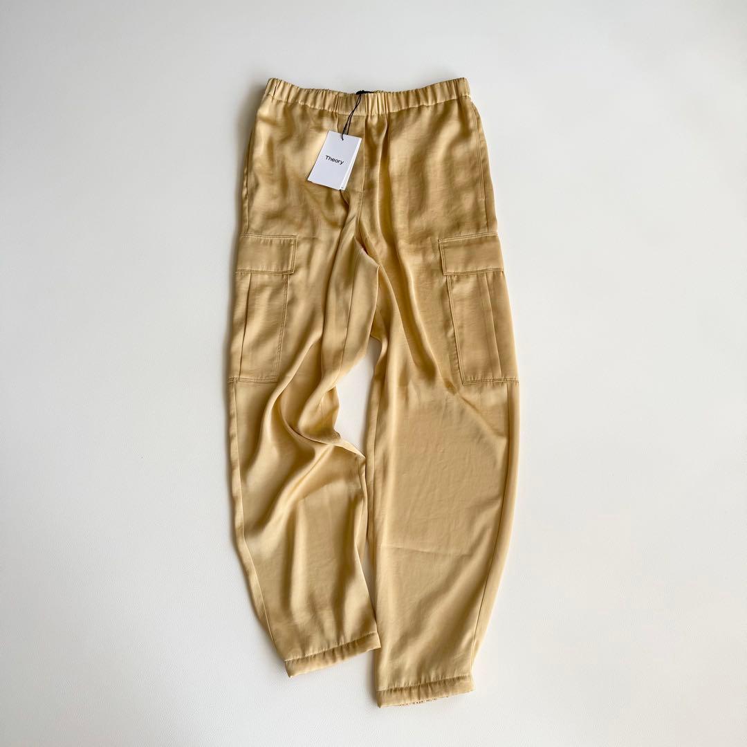 新品タグ付 【Theory セオリー】ジョガーパンツ 光沢 カーゴ 裾ゴム M
