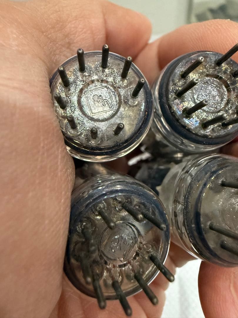 TELEFUNKEN ECC83/12AX7 ダイヤマーク付き 真空管 4本