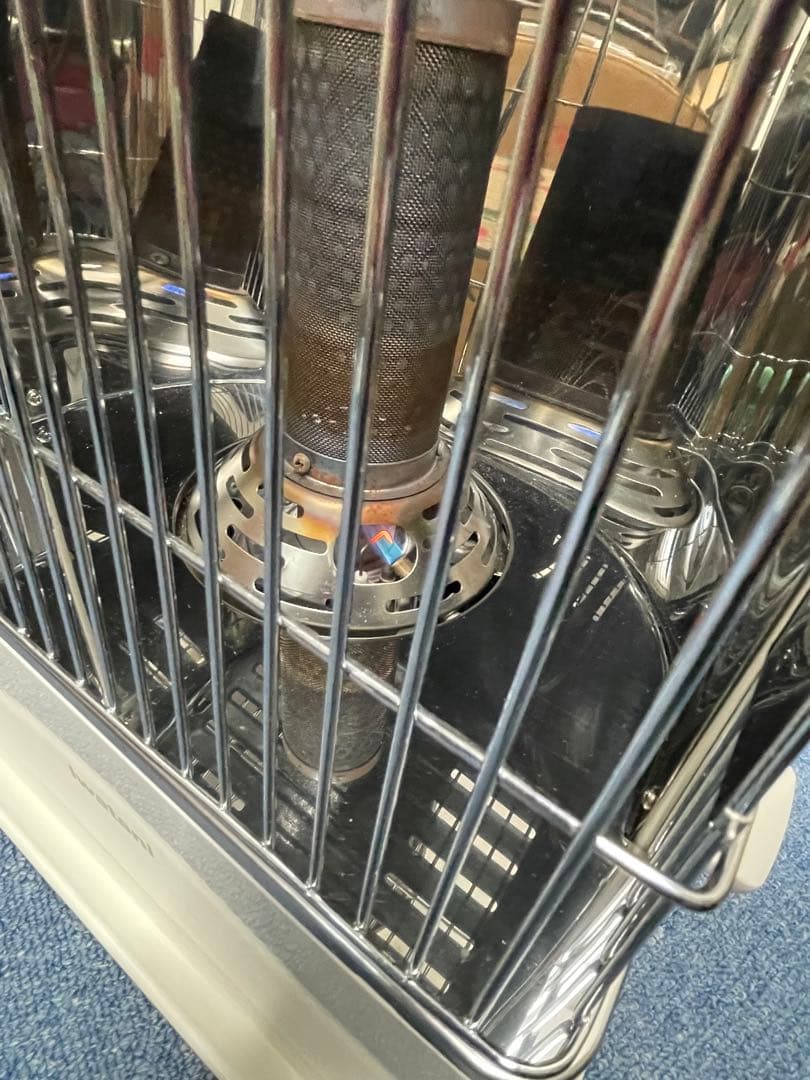 Iwatani カセットガスストーブ　デカ暖　CB-STV-DKD 動作確認済