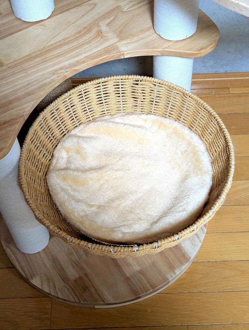 【未使用に近い】天然木 キャットタワー 宇宙船ボウル オプション有