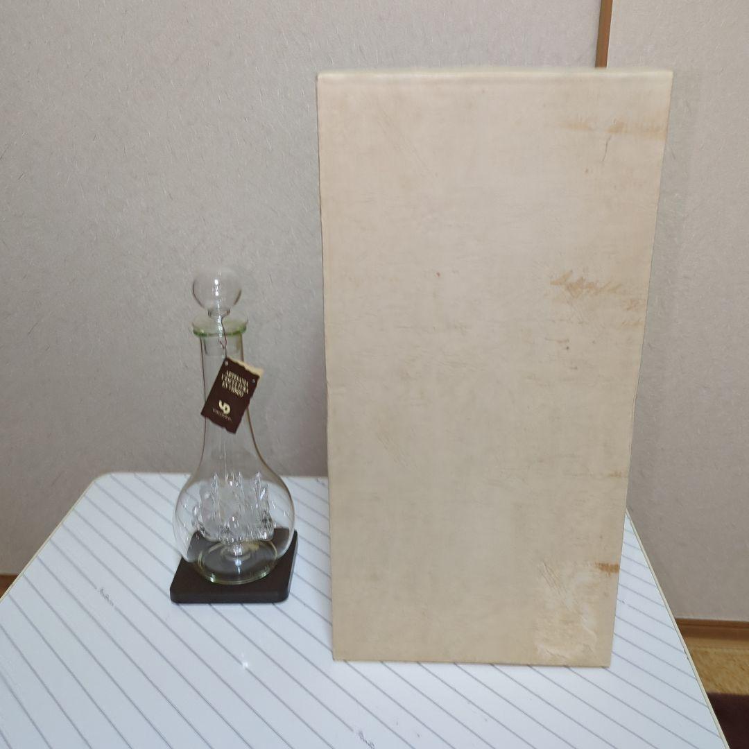 ガラス工芸品　スペイン製 ボトルシップ デキャンタ （帆船）箱付き