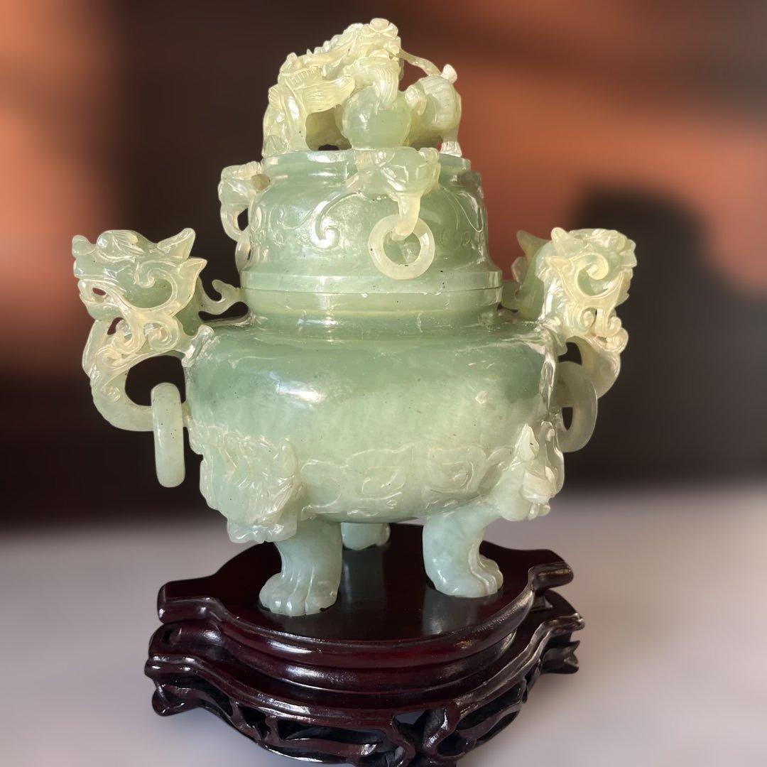中国　古玩翡翠　玉石彫刻　香炉