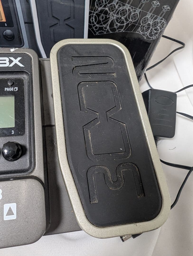 ZOOM G3X 箱、アダプター付き