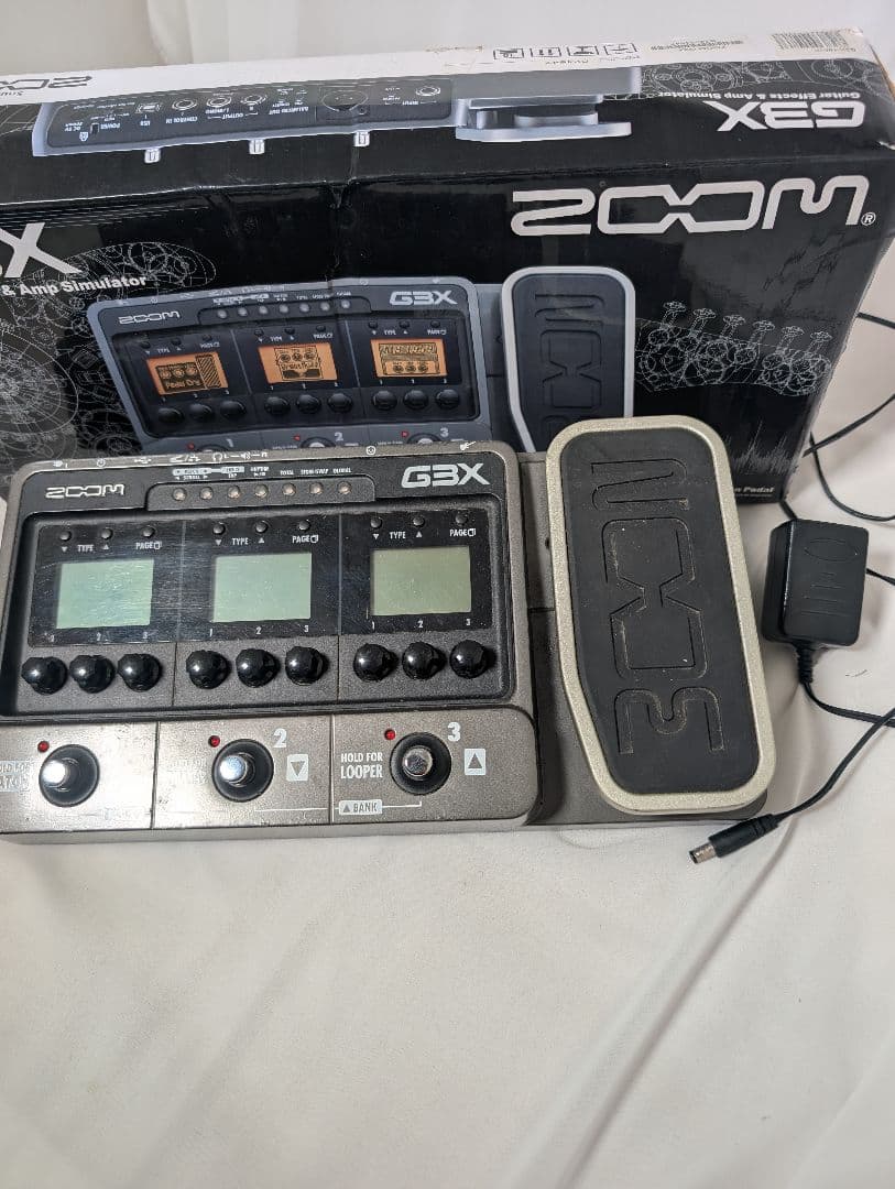 ZOOM G3X 箱、アダプター付き