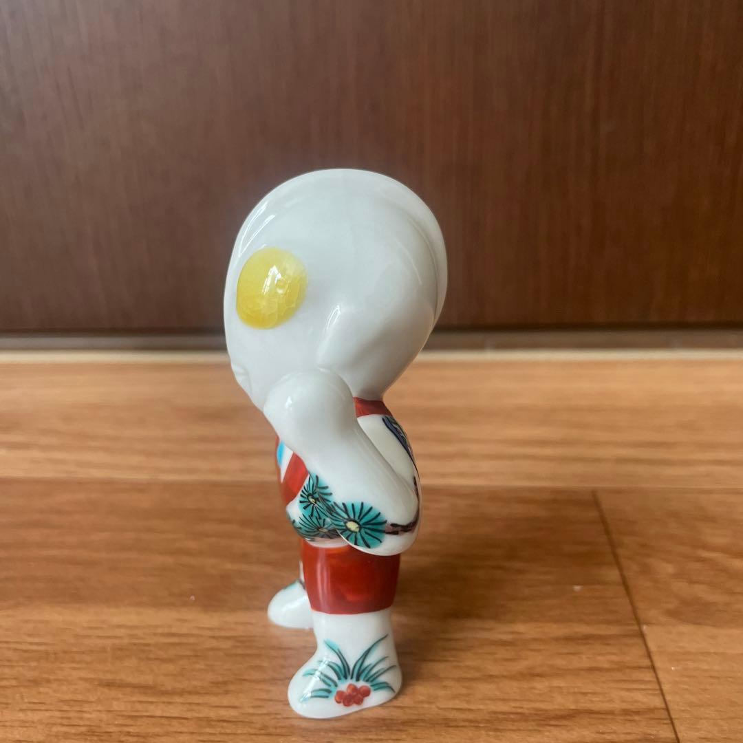 ウルトラマン　九谷焼