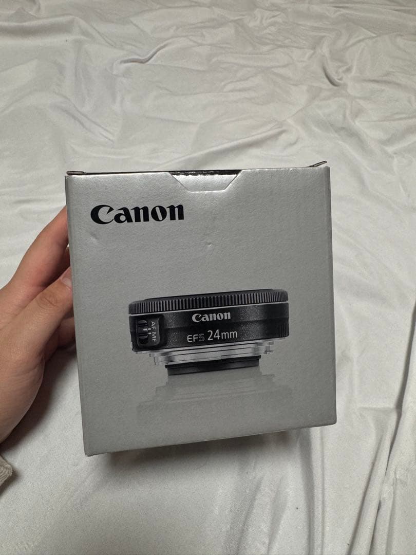 キヤノン EF-S 24mm 2.8