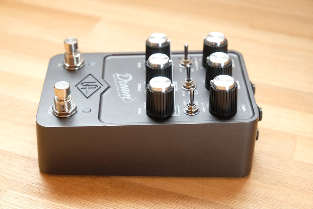 ギター UNIVERSAL AUDIO DREAM 65