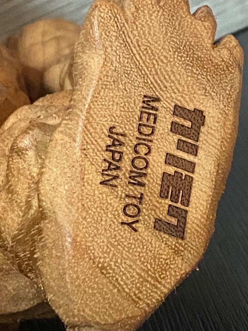 NAGNAGNAG 暴力原人 カリモク medicomtoy nagnagnag