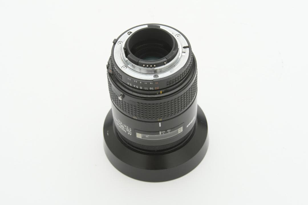 Nikon F-801 AF 一眼レフカメラ 28-85ｍｍズームレンズ付き