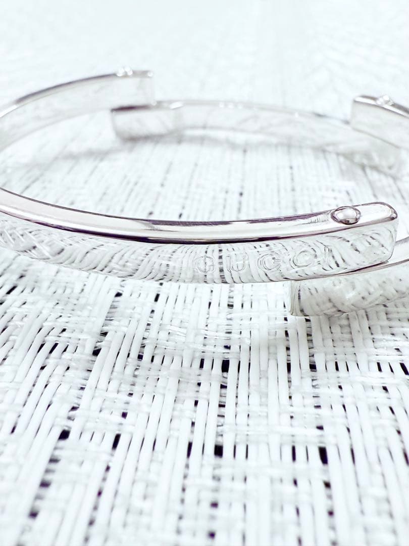 グッチ　バングル　ブレスレット　G ロゴ シルバー 925 バングル