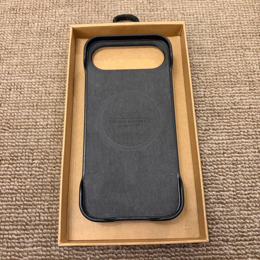 iPhoneアクセサリー NOMAD Traditional Leather iPhone Air