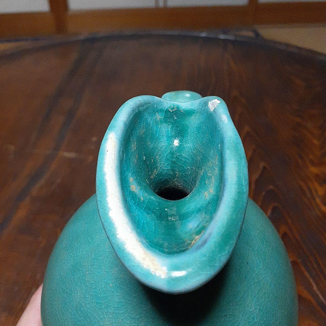 中国磁州窯陽刻緑彩水注