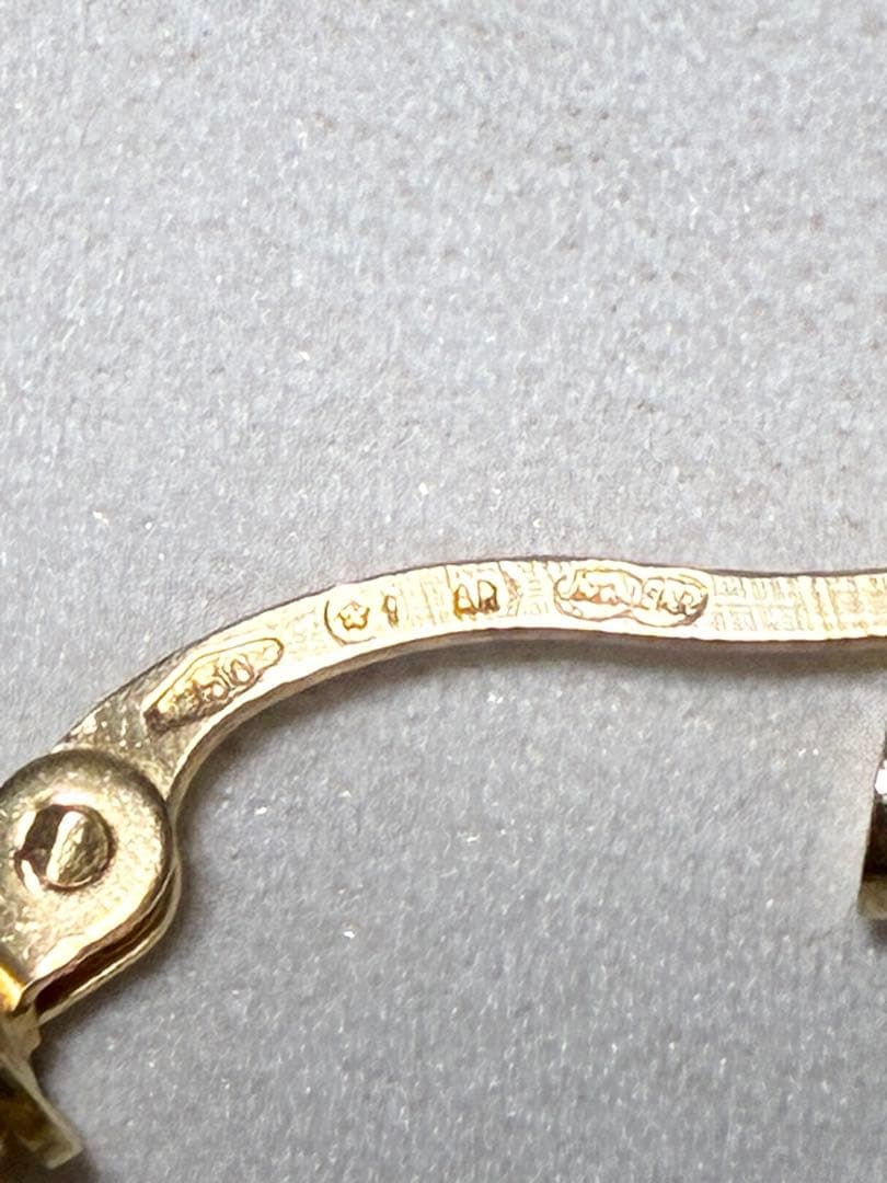 ☆未使用☆UNOAERRE ウノアエレ フープピアス