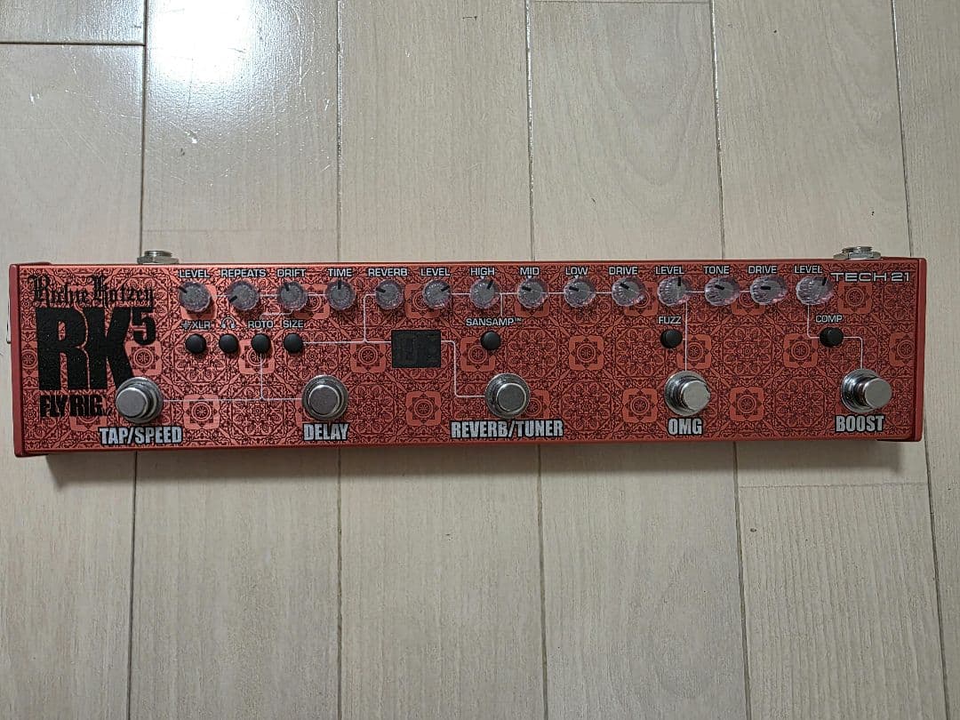 ギター TECH21 RK5 FLY RIG V2 Richie Kotzen