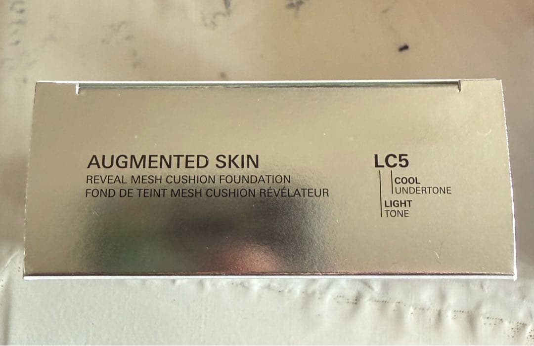 PRADA リヴィール　メッシュ　クッション　ファンデーション LC5限定ケース