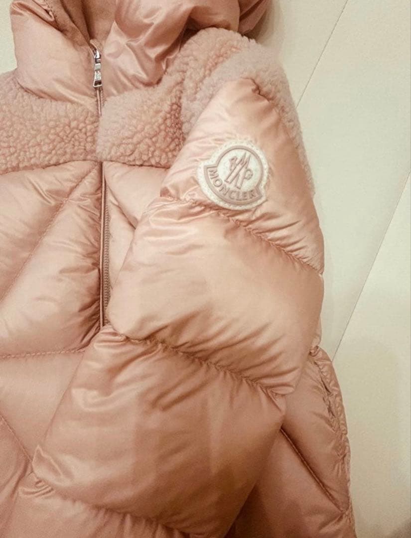 り*こ様 MONCLER ピンク ダウンコート 80