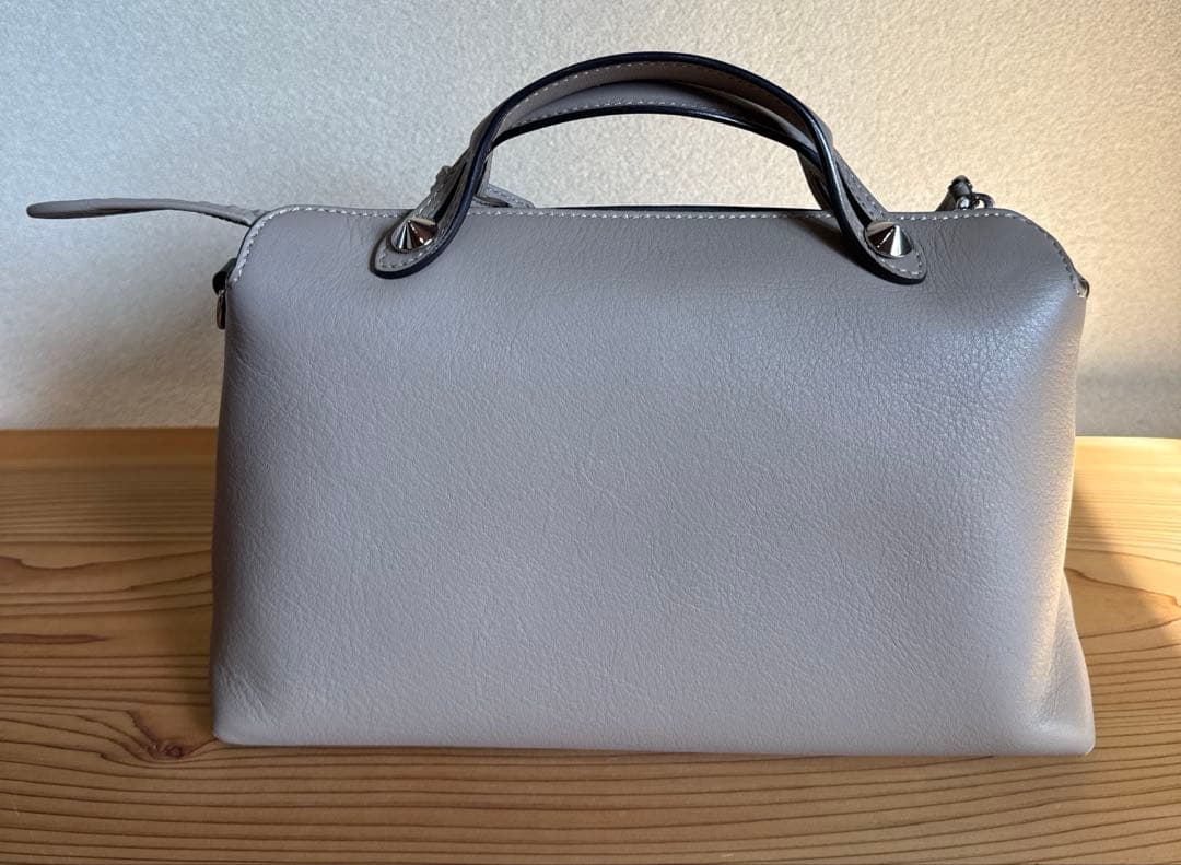 FENDI バイザウェイ　ミディアム