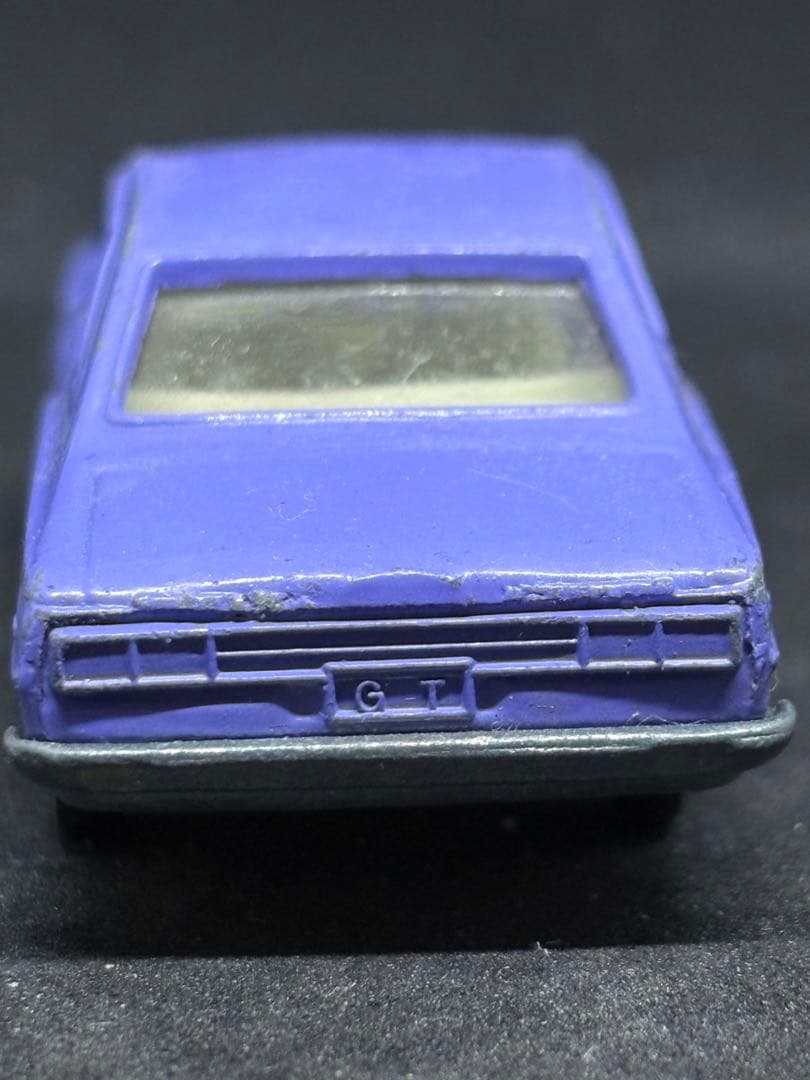 トミカ 日本製 No.21 ニッサン スカイライン HT2000GT 初期カラー