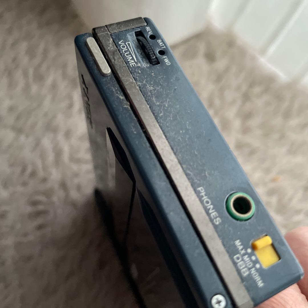 【ジャンク】SONY カセットウォークマン WM-150 ネイビー