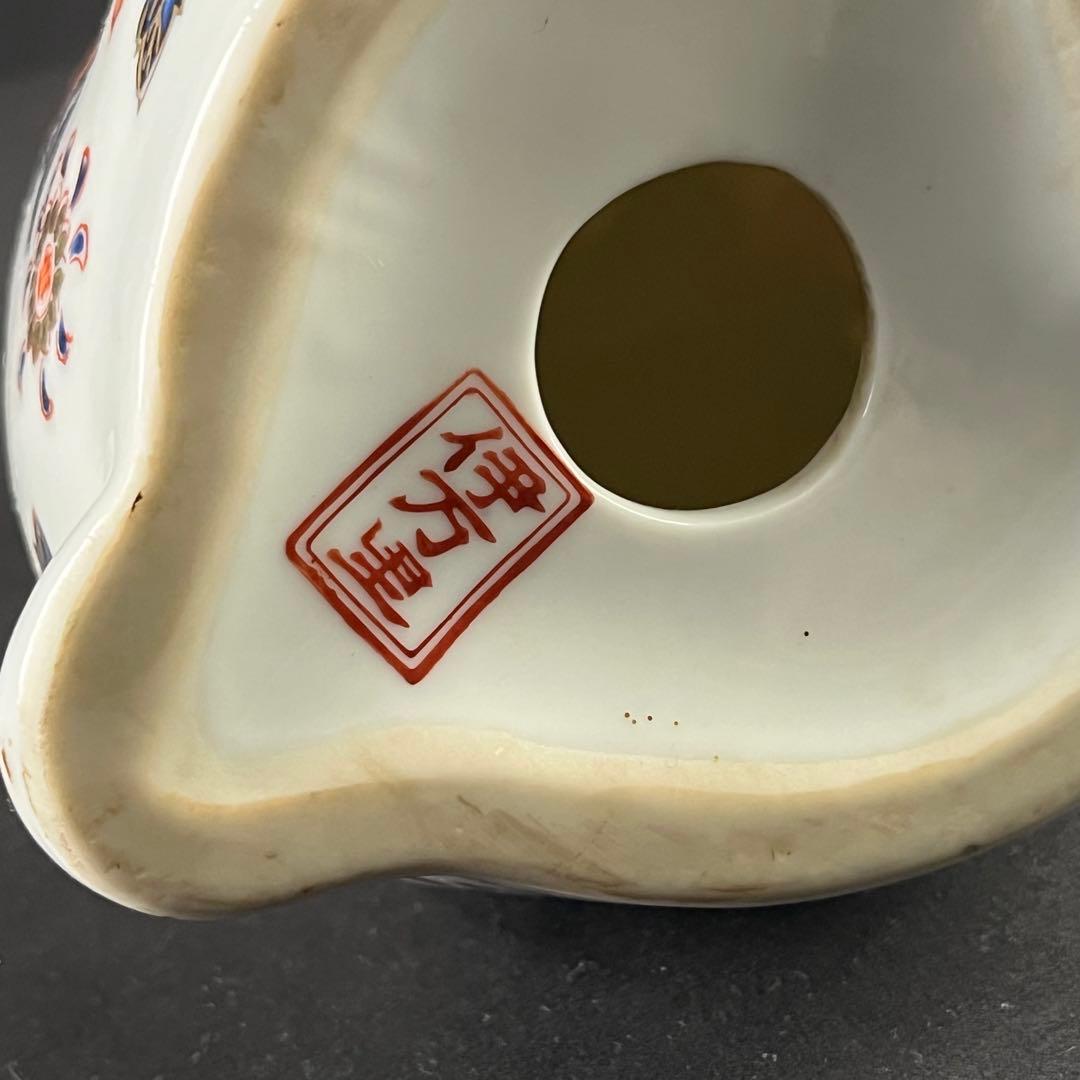 伊万里焼　金彩色絵　猫　陶器　置物　24センチ　招き猫　縁起物
