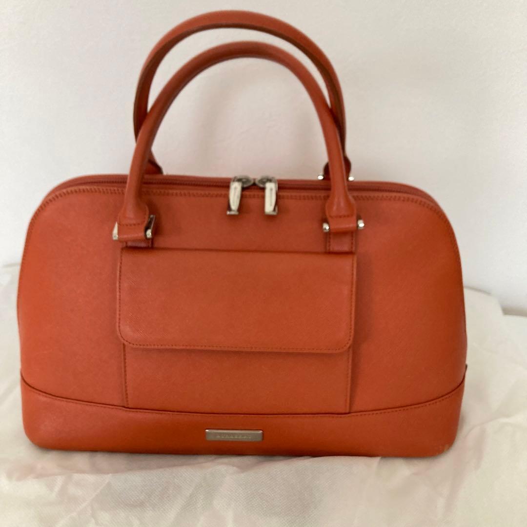 か*ら様 BURBERRY バーバリー　ハンドバッグ　本革　セレモニーバッグ