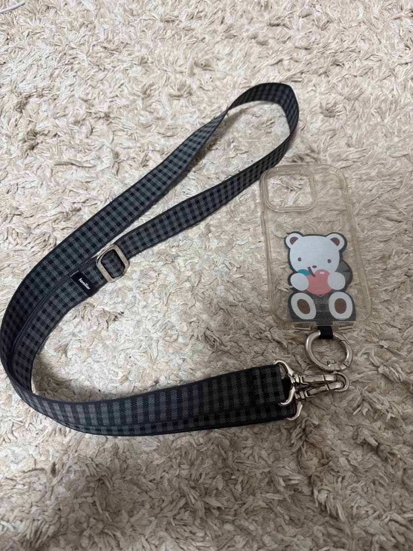 【ファミリア】スマホストラップ