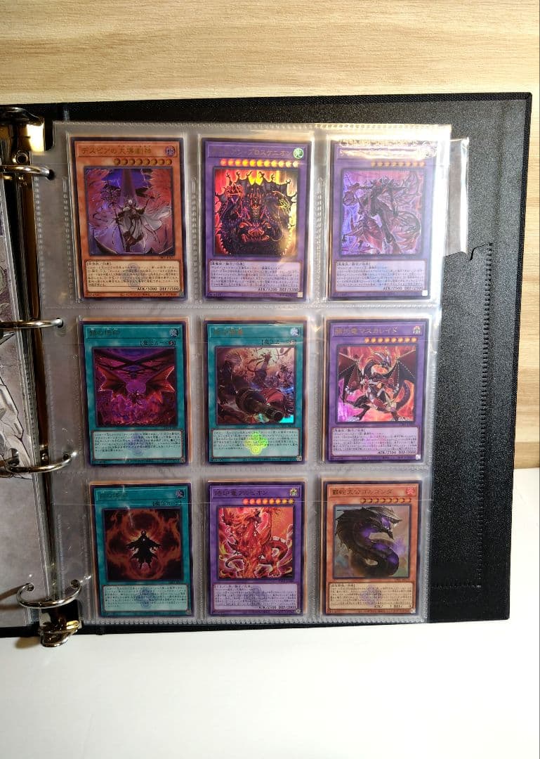 【開封済】遊戯王 白の物語 COMPLETE FILE