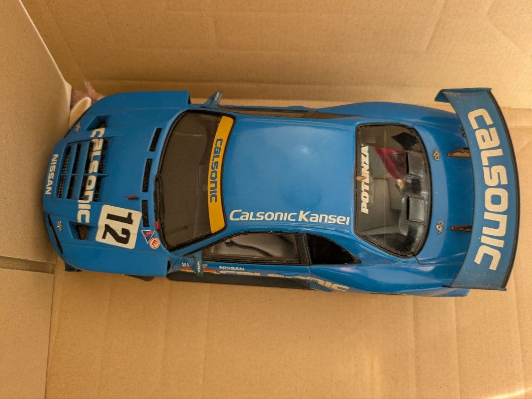 オートアート1/18 JGTC 2002 カルソニック スカイライン