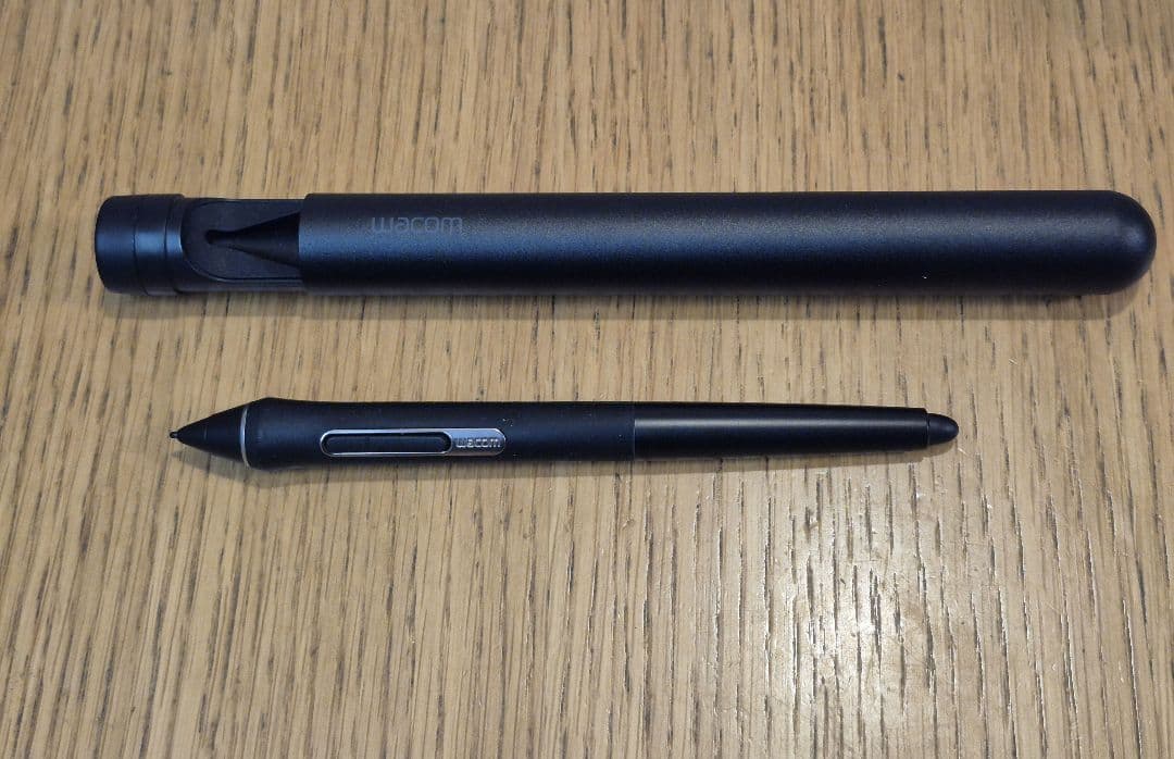 液タブ・ペンタブ Wacom Intuos Pro Small PTH-460