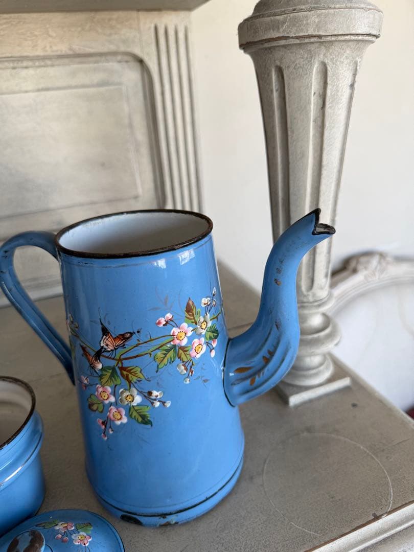 フランスアンティーク激レア！小花と小鳥のハンドペイントホーローコーヒーポット
