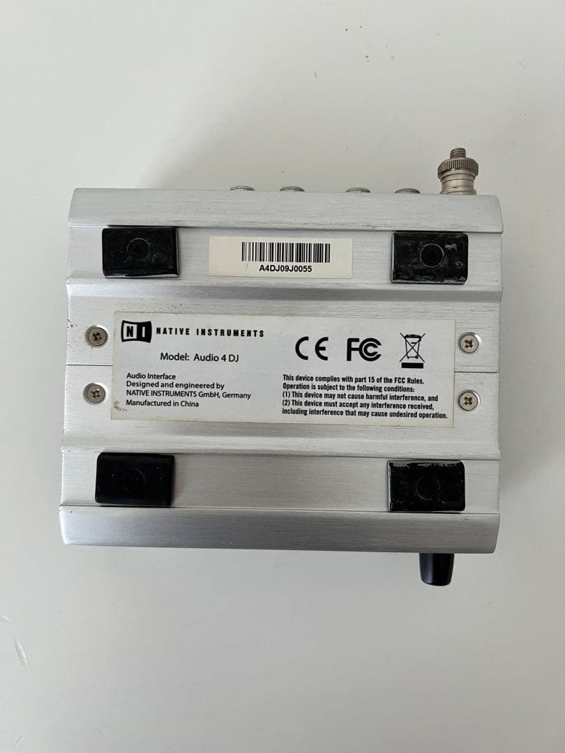 DJ機材 TRAKTOR SCRATCH DUO