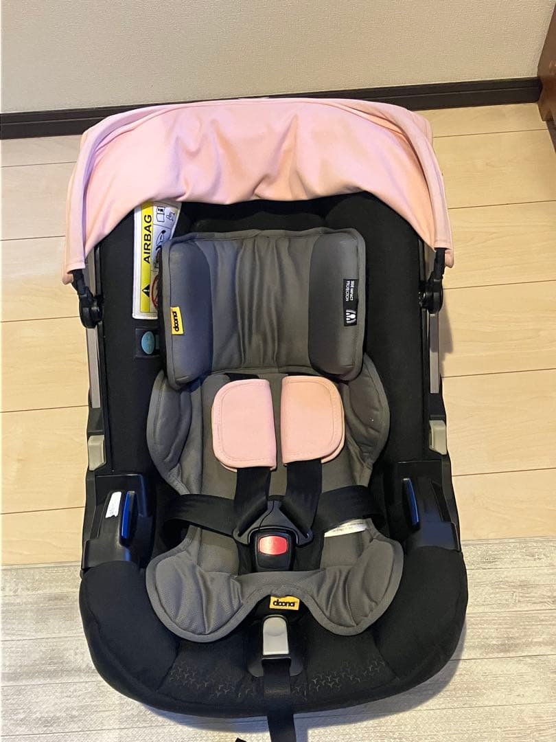doona チャイルドシート　ベビーカー ISOFIX