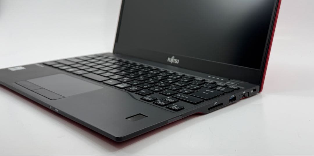 富士通 ノートパソコンcore i5第10世代windows11