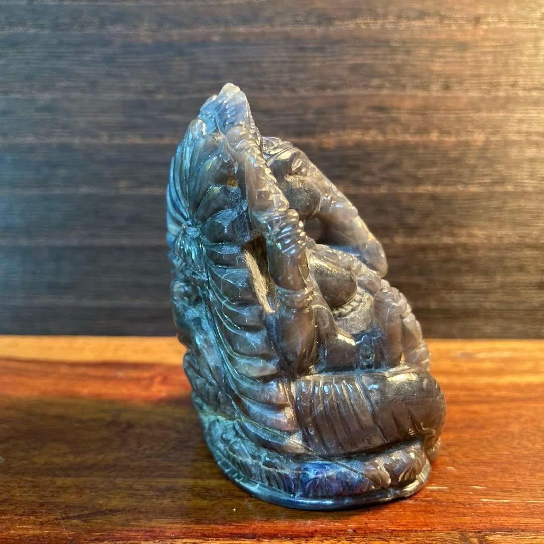 ブルーサファイア製 ガネーシャ像／希少石・手彫り・ネパール仏像・239g