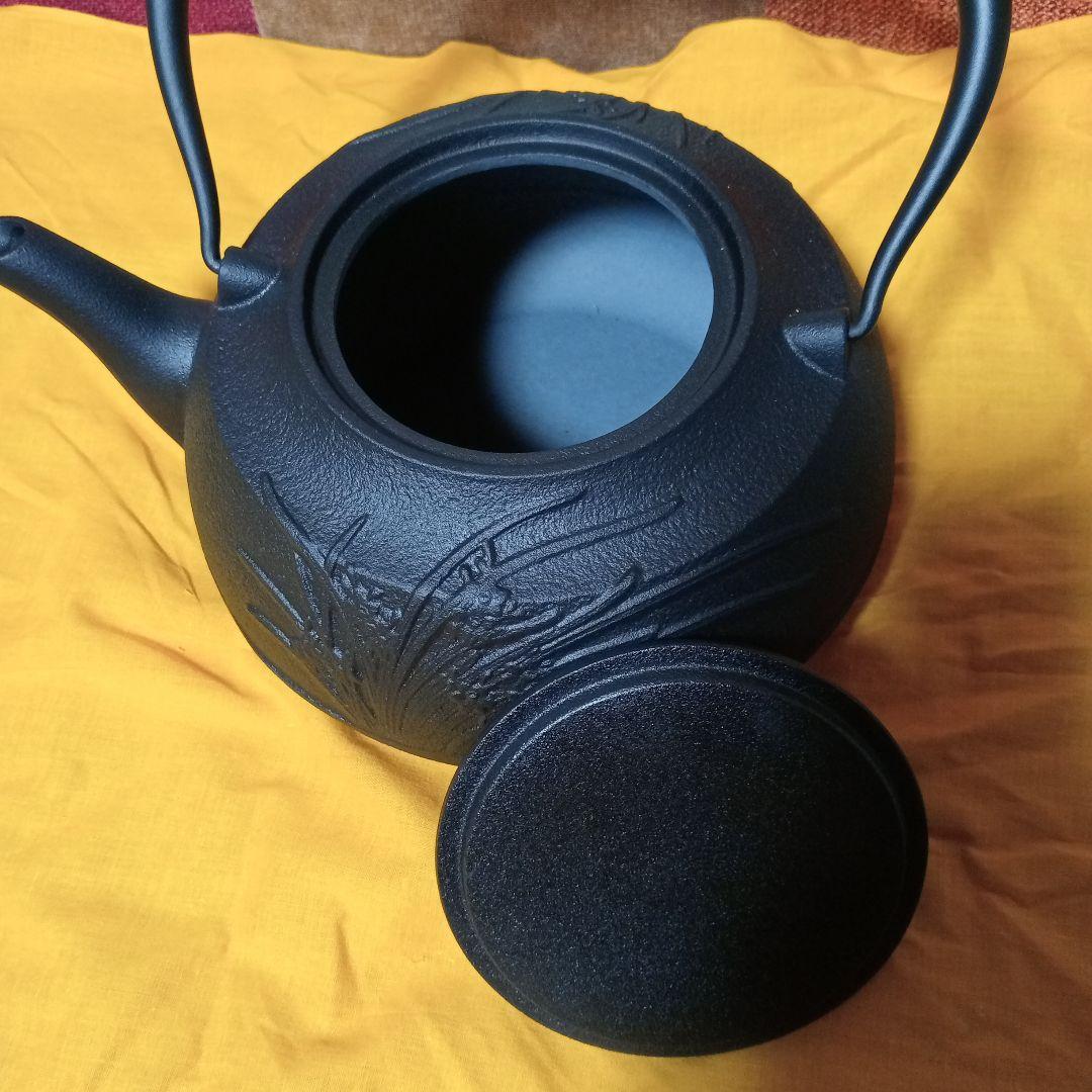 鉄瓶②　南部鉄器