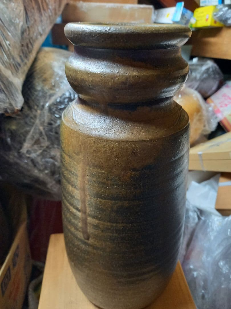 お安くしました。よろしく御願いします。備前焼　絃三作