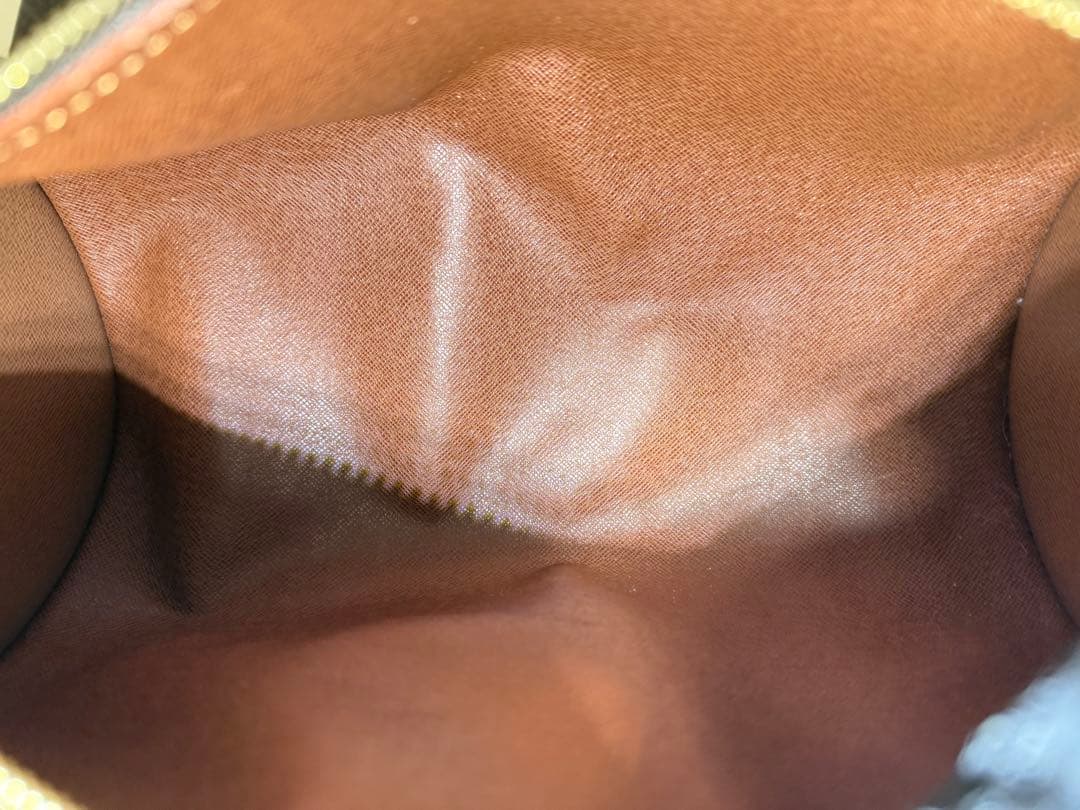 ルイヴィトン　LOUIS VUITTON パピヨン　ポーチ　　箱　ミニバッグ付き