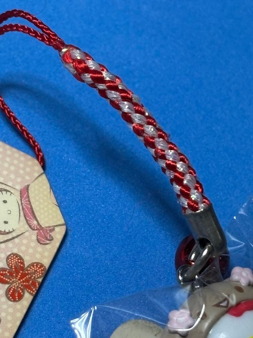 ハローキティ　かぶりんぼ　シナモロールモカ　根付け　サンリオピューロランド限定