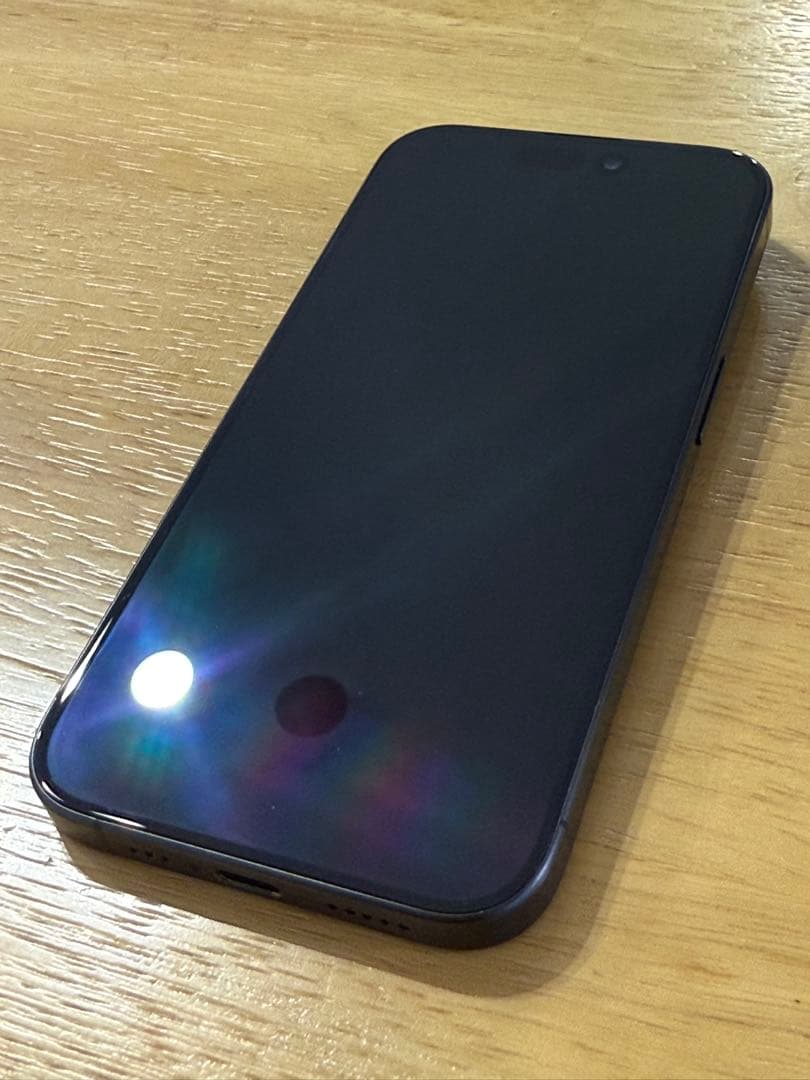 美品 Apple iPhone 15 Pro 256G箱なし　おまけケース付き