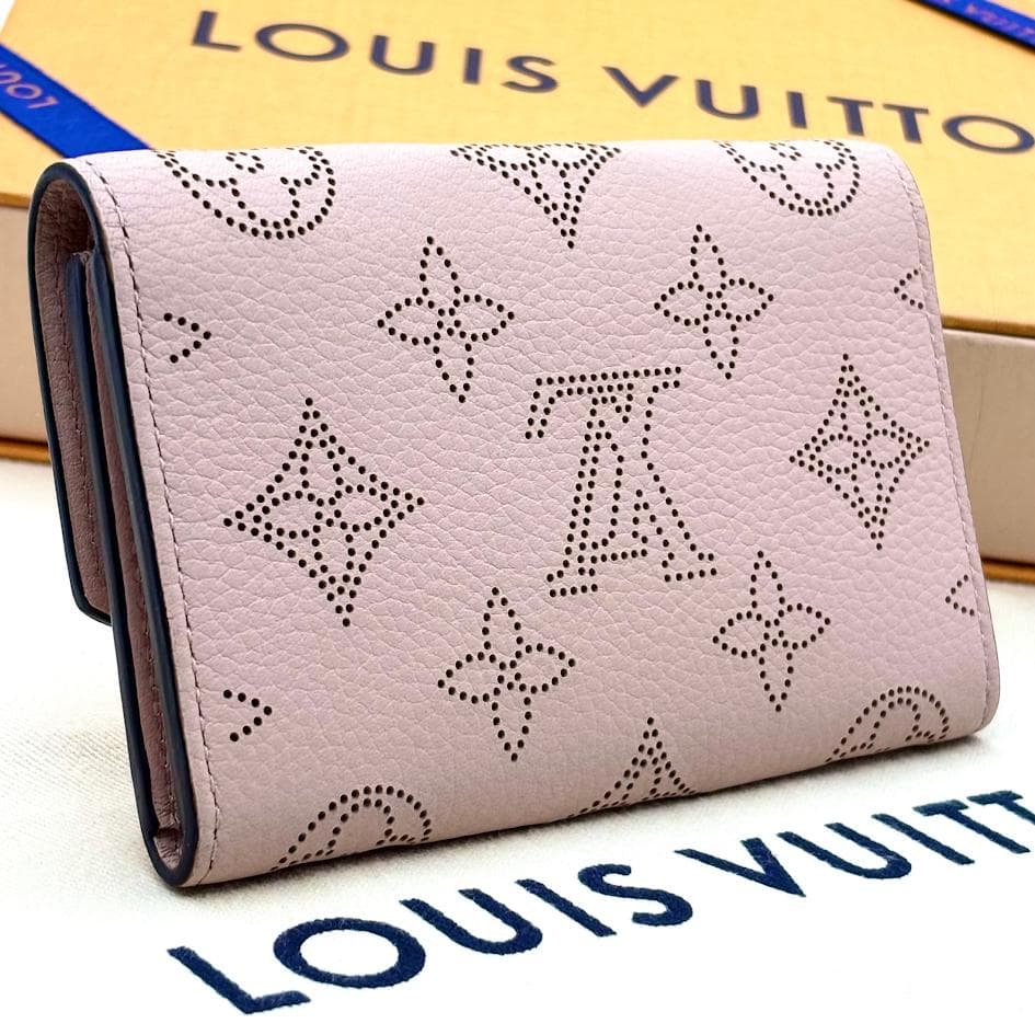 【極美品】ルイヴィトン マヒナ ポルトモネ アナエ マグノリア