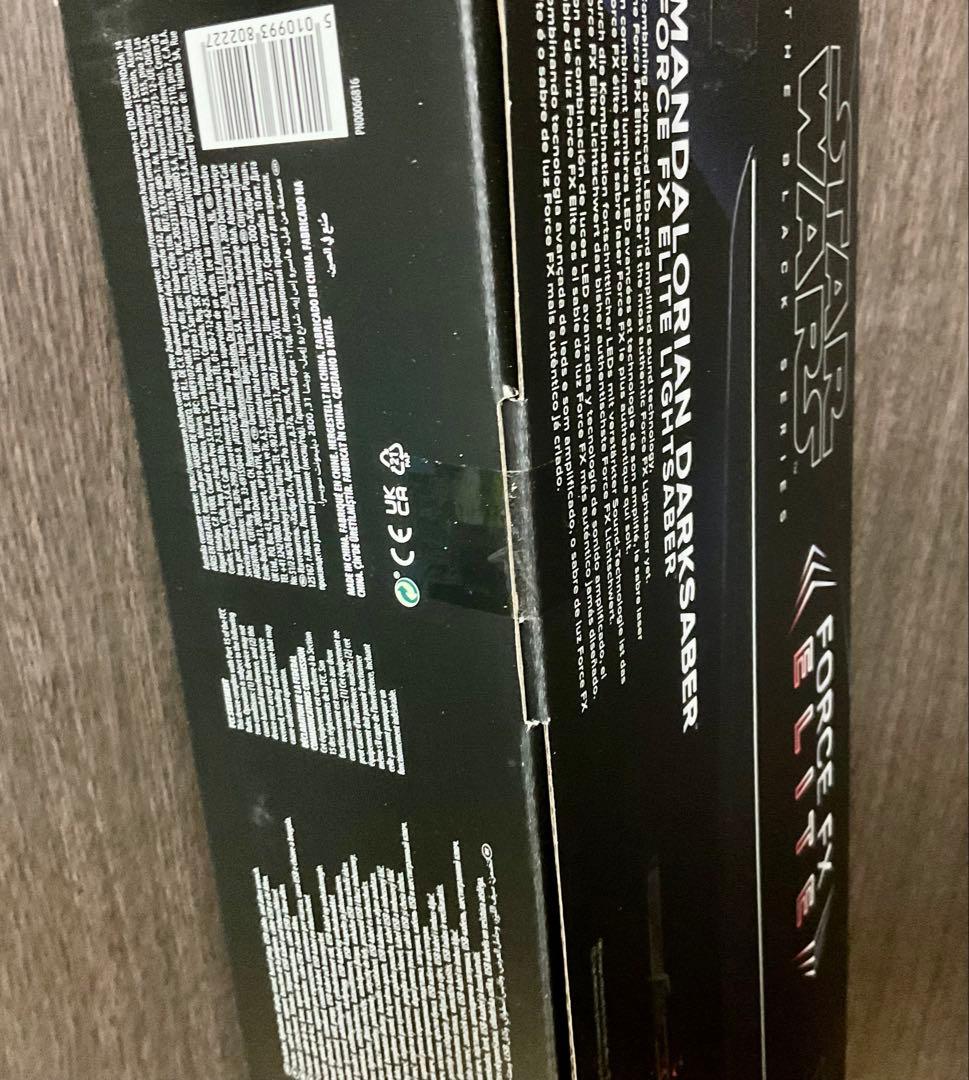 新品　スターウォーズ　マンダロリアン ダークセーバーフォースFXライトセーバー