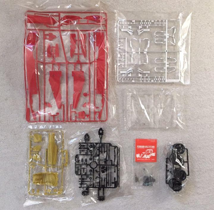 当時モノ 絶版 タミヤ 1/12 フェラーリ641/2 未組立品 w/マールボロ