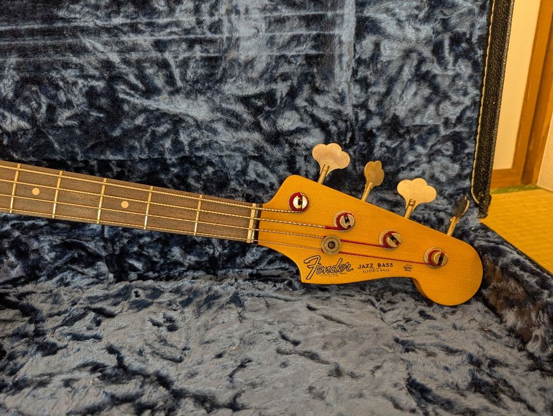 ベース FENDER USA Custom Shop 1964 JAZZ BASS