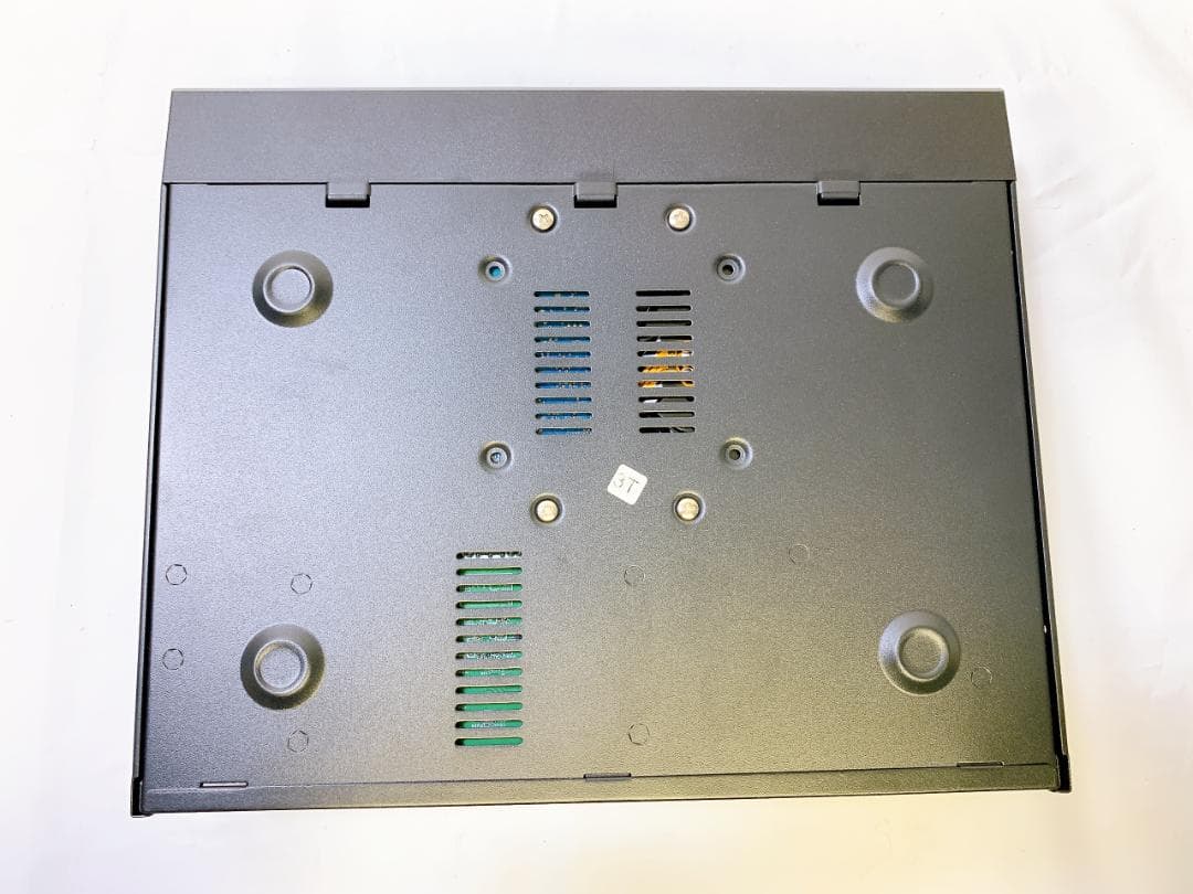 POE接続10インチ一体型3TBHDDNVR500万画素カメラ4台