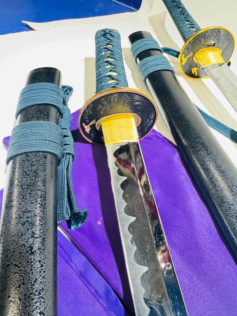 美品）模造刀 日本刀 居合刀２本骨董品 時代物 コレクション コスプレ 武具